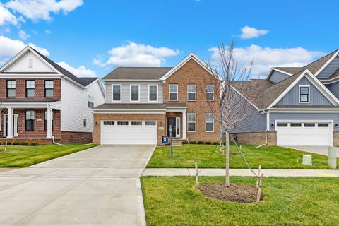 A home in West Bloomfield Twp