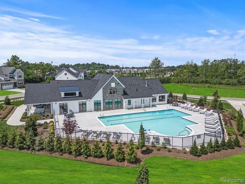 A home in West Bloomfield Twp