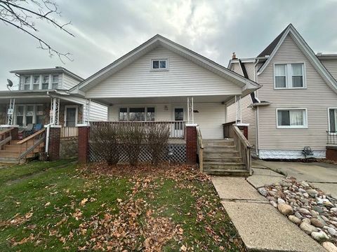 A home in Lincoln Park