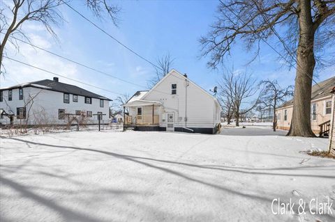 A home in Muskegon Heights