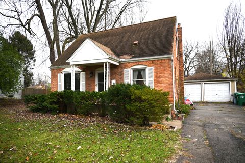 A home in Garden City