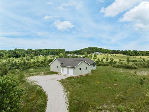 A home in Long Lake Twp