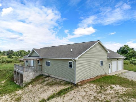 A home in Long Lake Twp