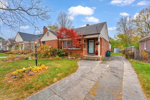 A home in Pleasant Ridge