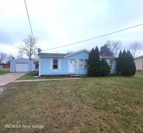 A home in Saginaw Twp