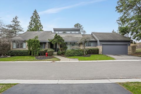 A home in West Bloomfield Twp