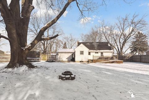 A home in Summerfield Twp