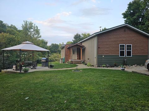 A home in Eureka Twp