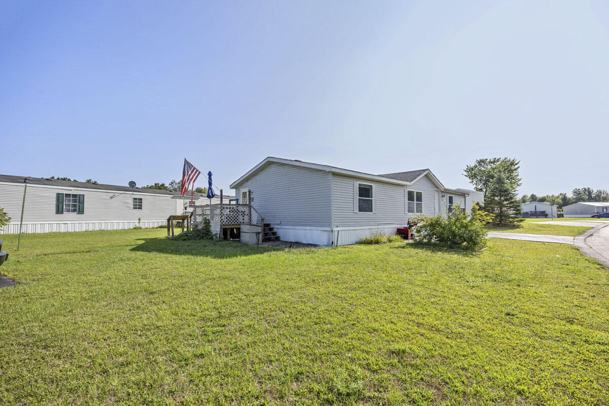 Photo 20 of 20 of 525 E Rainbow Road mobile home