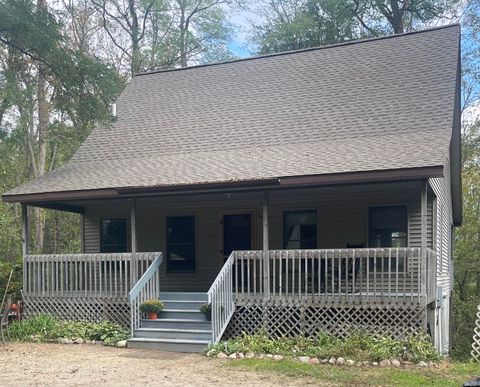 A home in Franklin Twp