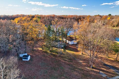 A home in Swan Creek Twp