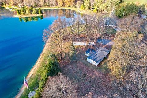 A home in Swan Creek Twp