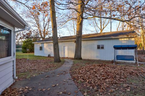 A home in Swan Creek Twp