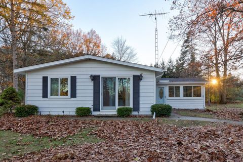 A home in Swan Creek Twp