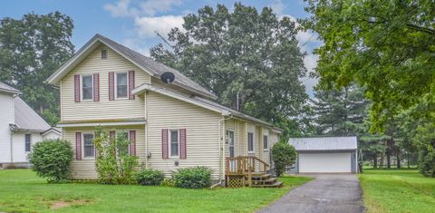 A home in Litchfield Twp