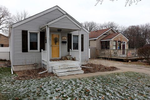 A home in Clawson