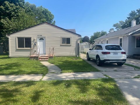 A home in Dearborn Heights