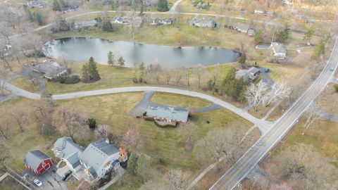 A home in Bloomfield Twp