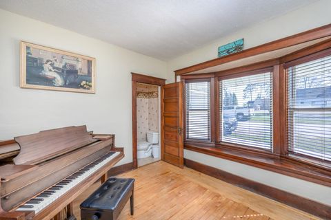 A home in Burdell Twp