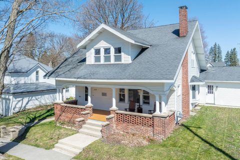 A home in Burdell Twp