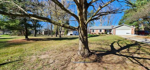 A home in Pinckney Vlg