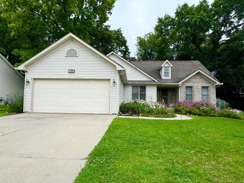 A home in Metamora Vlg