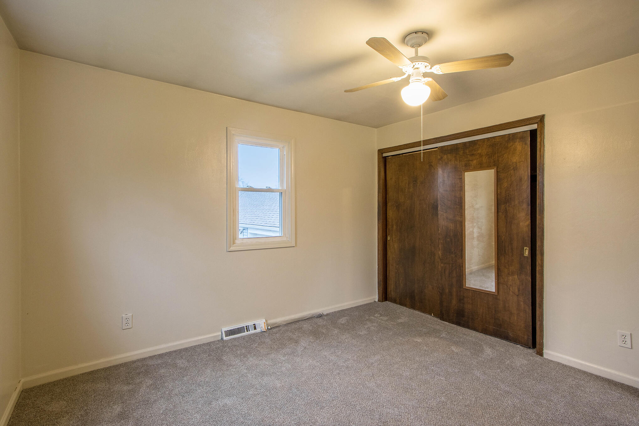 AugustaVillage_Kalamazoo, Michigan 49012, United States, 2 Bedrooms Bedrooms, ,1 BathroomBathrooms,Residential,Active,15912