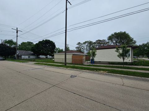 A home in Warren