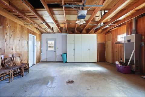 listing image 42