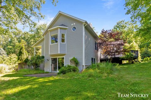 A home in Plainfield Twp