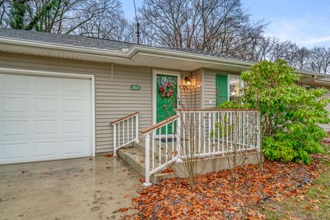 A home in Kalamazoo Twp