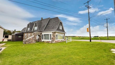 A home in Reeder Twp