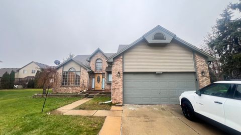 A home in Macomb Twp