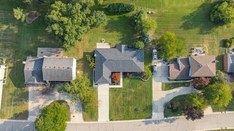 A home in West Bloomfield Twp