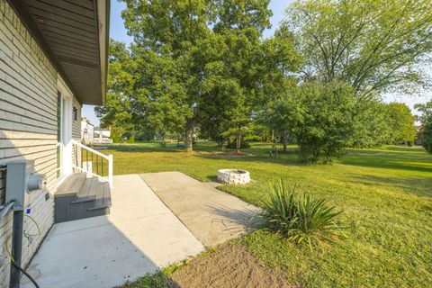 A home in West Bloomfield Twp