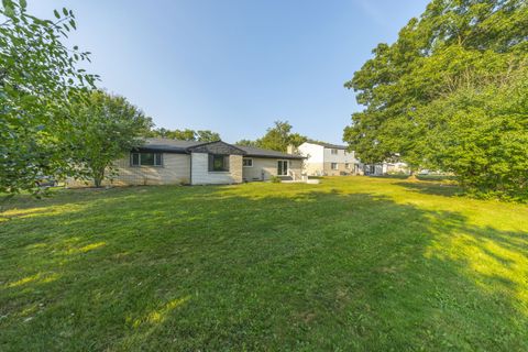 A home in West Bloomfield Twp