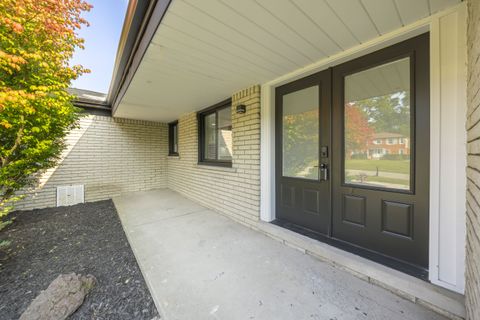 A home in West Bloomfield Twp