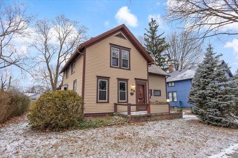 A home in Mt. Clemens