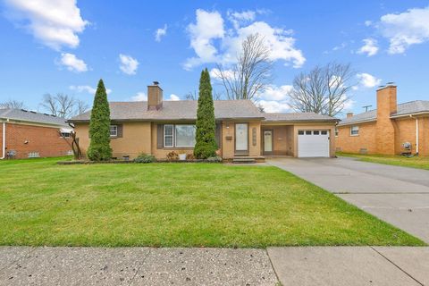 A home in Dearborn Heights