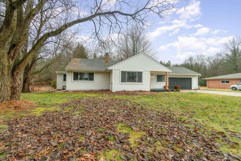 A home in Swan Creek Twp