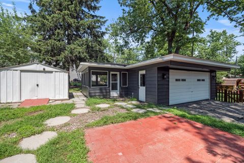 A home in West Bloomfield Twp