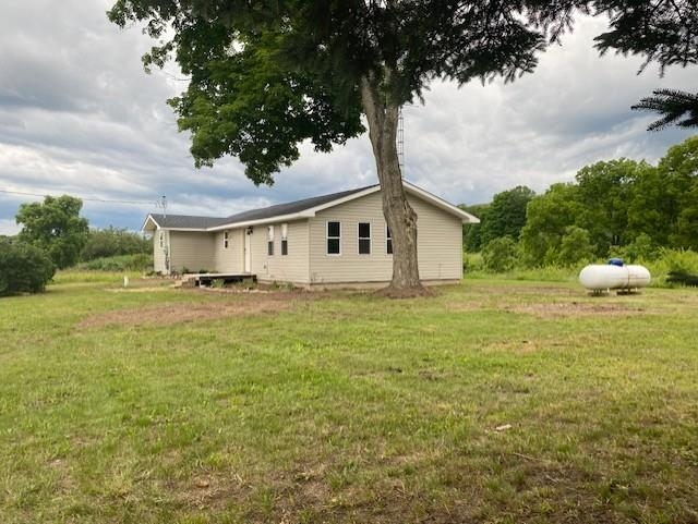 Photo 2 of 44 of 2364 W Sharon Road house
