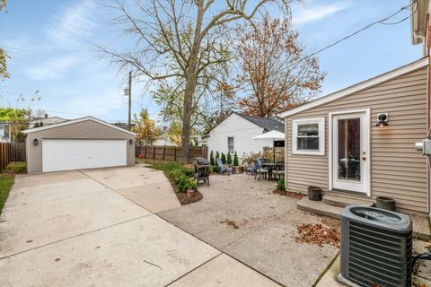 A home in Grosse Pointe Woods