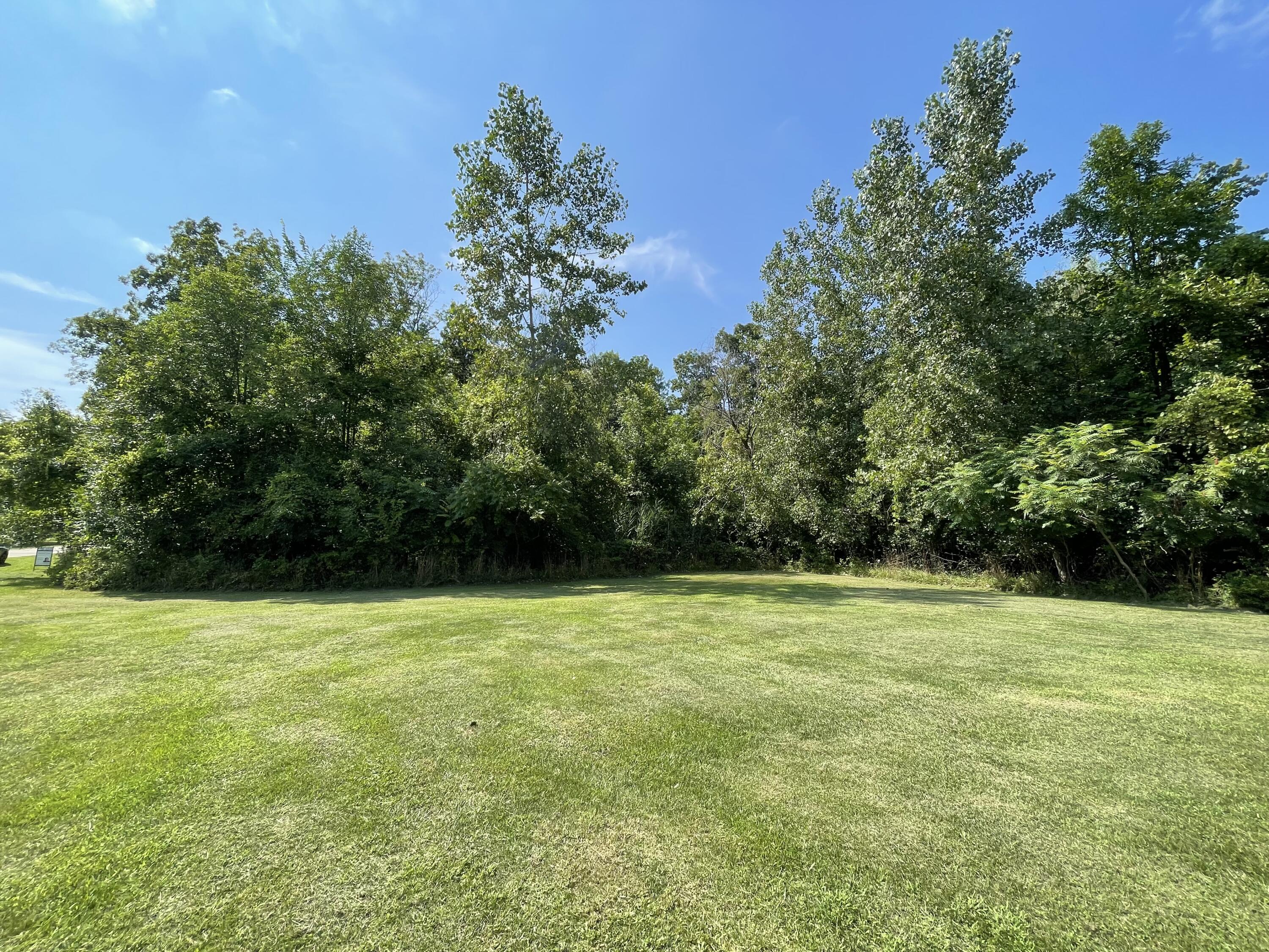 704 & 712 Courtyard Place