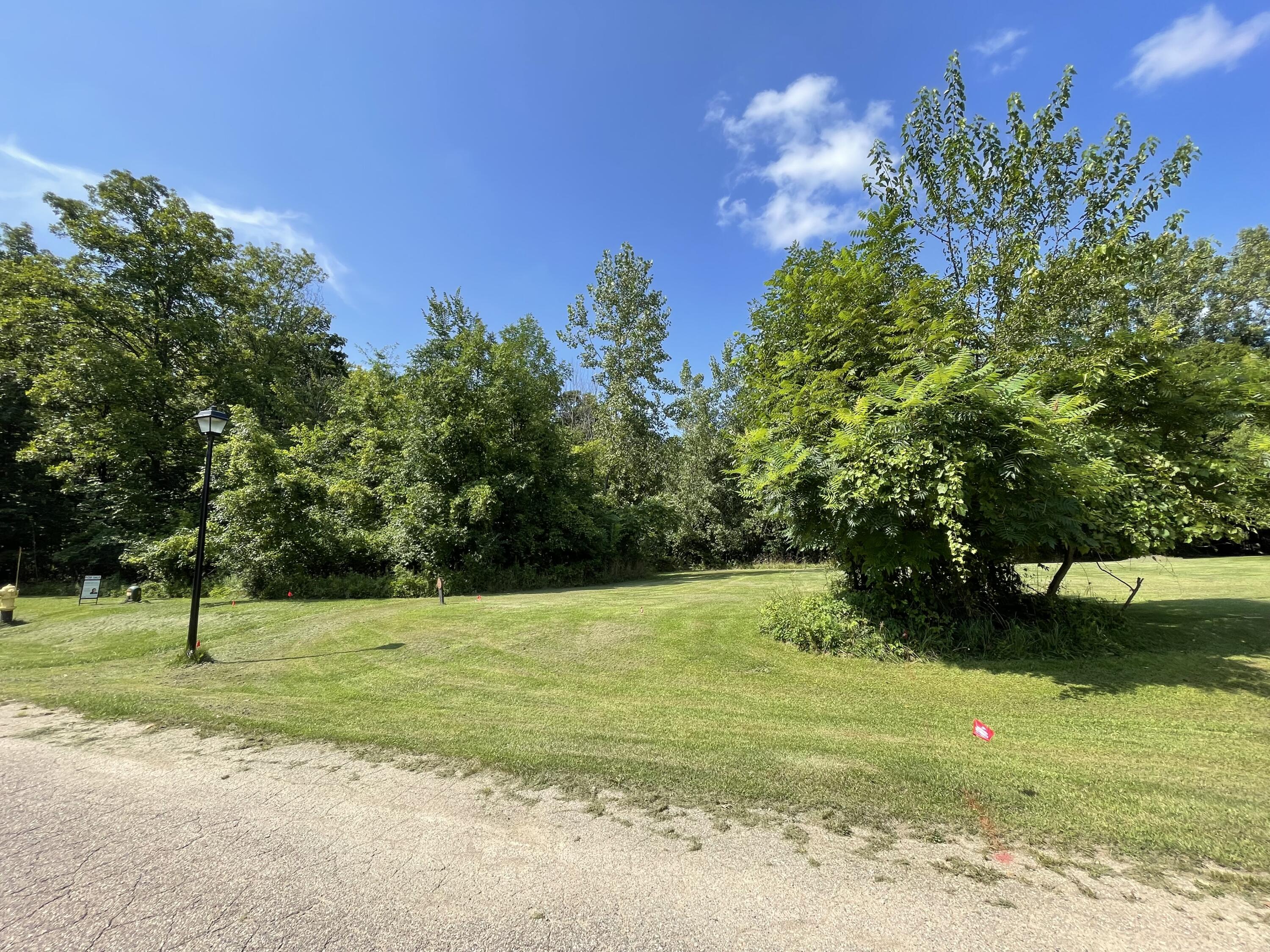 704 & 712 Courtyard Place