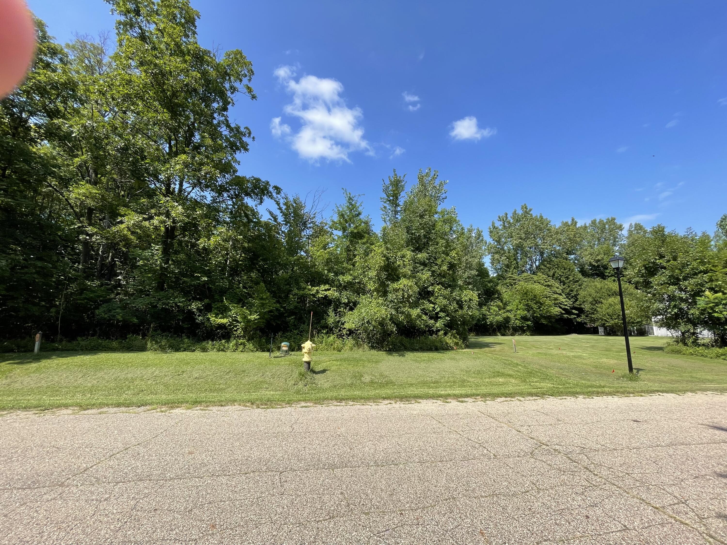 704 & 712 Courtyard Place