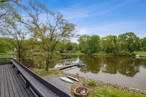 A home in Van Buren Twp