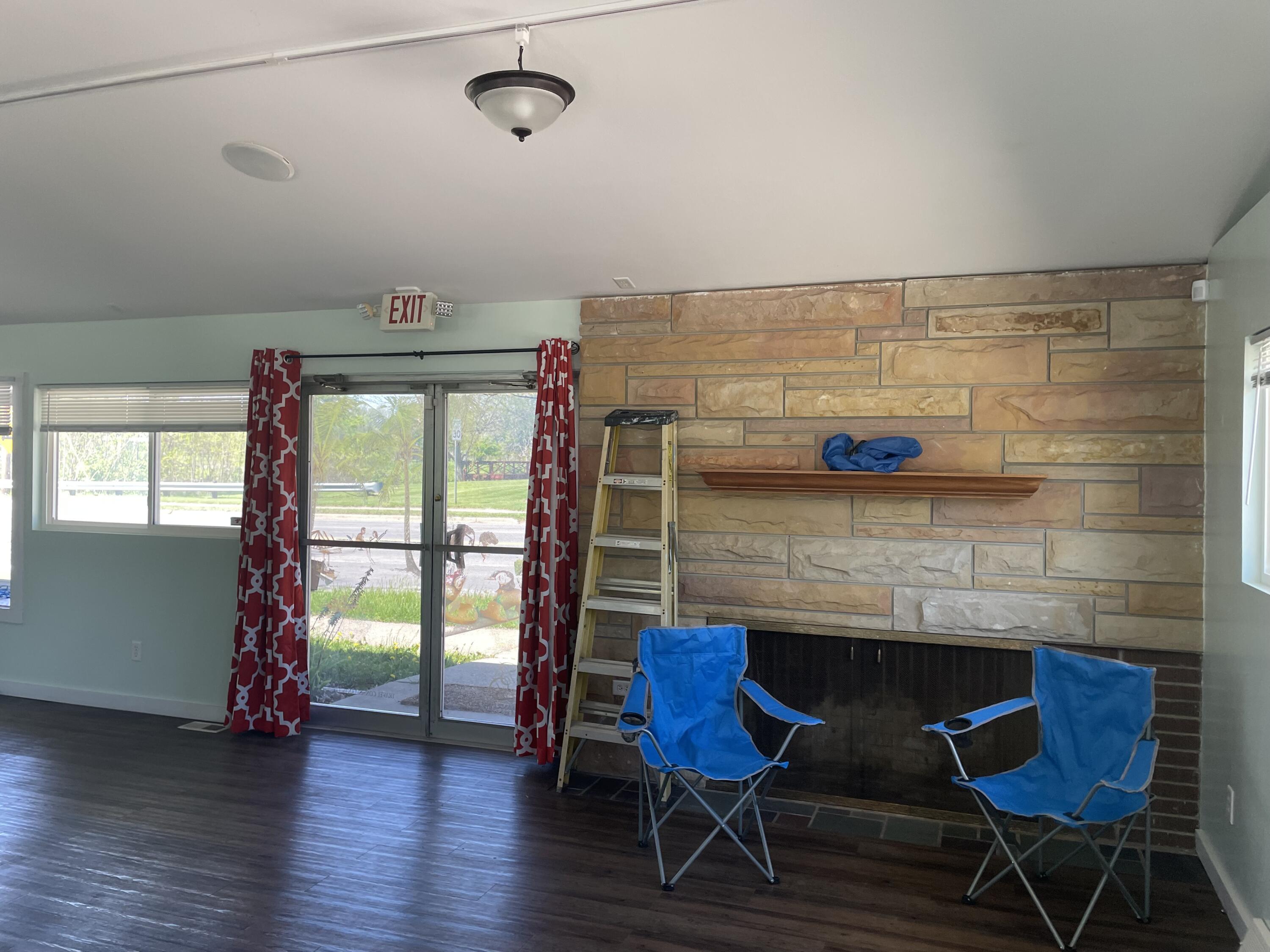 140 W Michigan Avenue