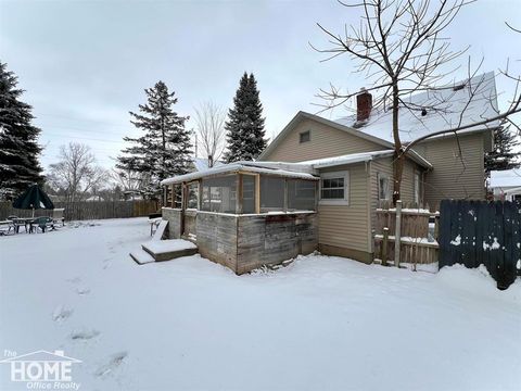 A home in Owosso