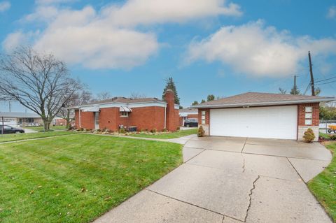 A home in Warren